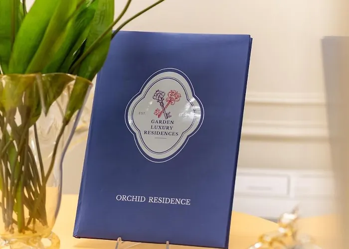 Orchid In The Heart Of Apartment Tirana